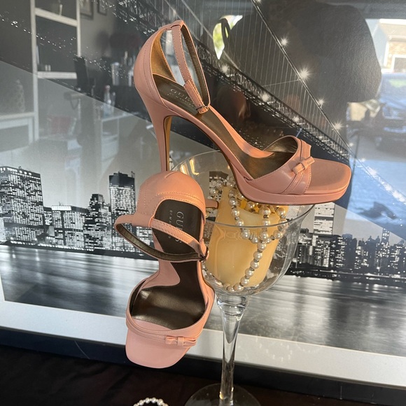 Guess Cassandra LT Pink Leather Ankle Strap Heels - Picture 2 of 11